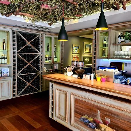 Wine Hotel Cesarica Međugorje Extérieur photo