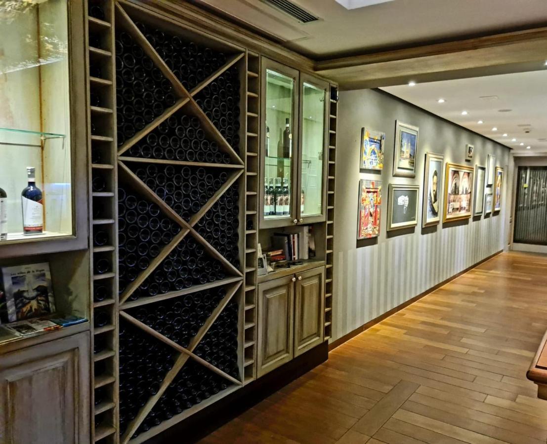 Wine Hotel Cesarica Međugorje Extérieur photo