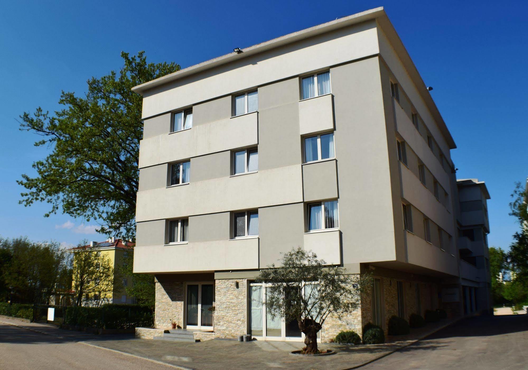 Wine Hotel Cesarica Međugorje Extérieur photo