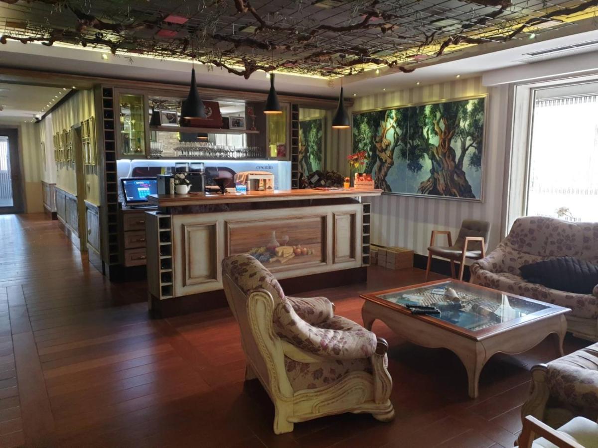 Wine Hotel Cesarica Međugorje Extérieur photo